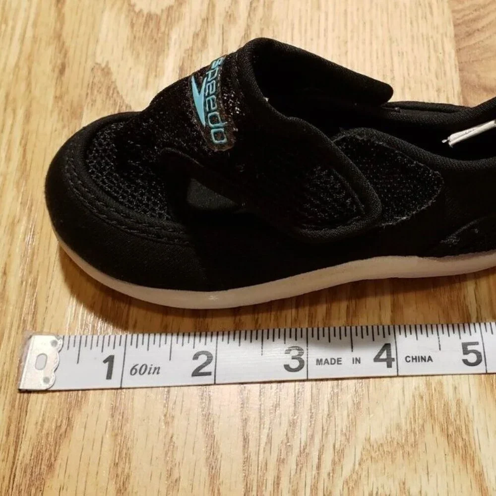 Speedo Baby/Toddler Water Swim Shoes Size: 5/6 Black Unisex